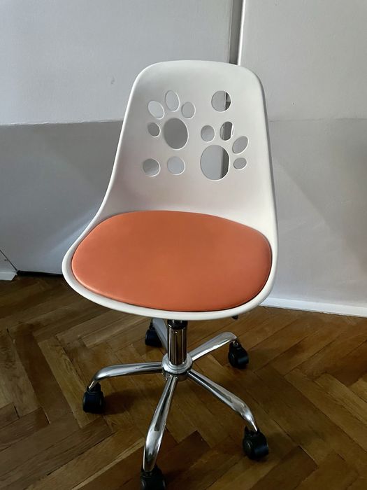 Krzesło obrotowe dziecięce