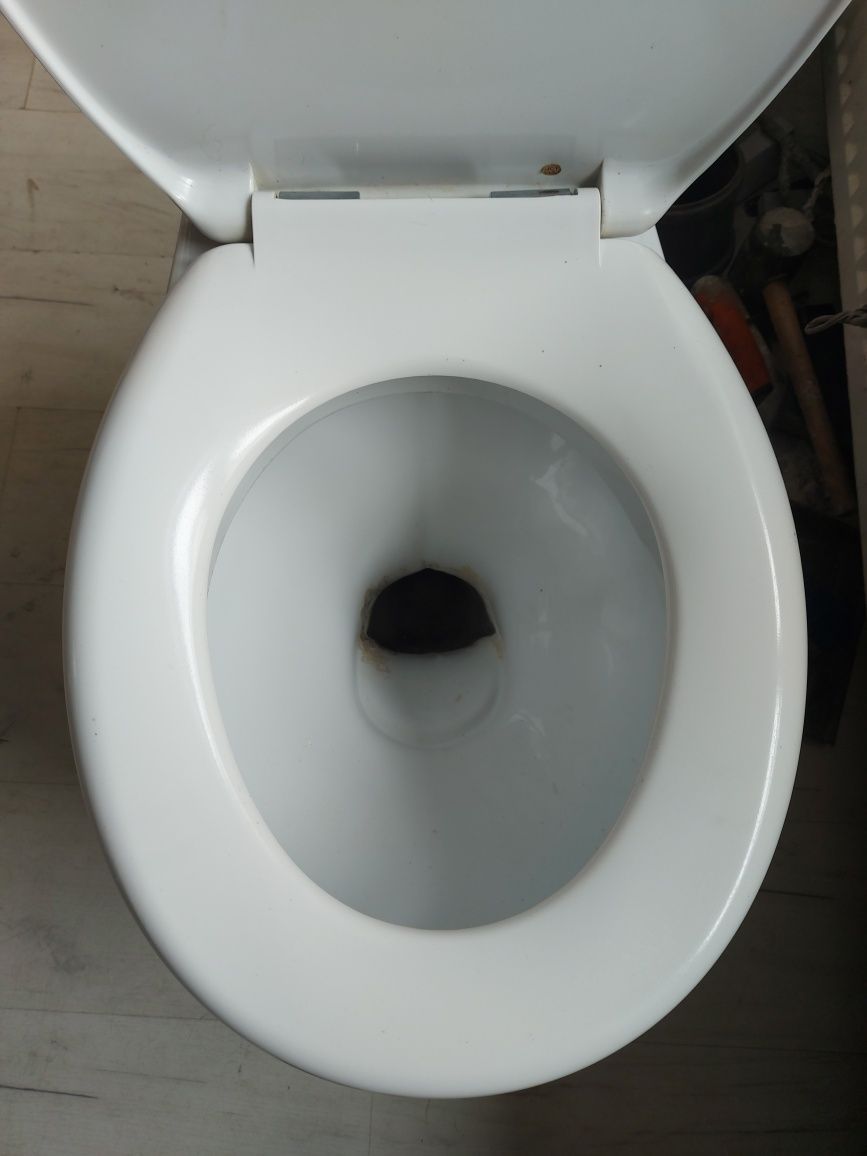 Toaleta ubikacja używana
