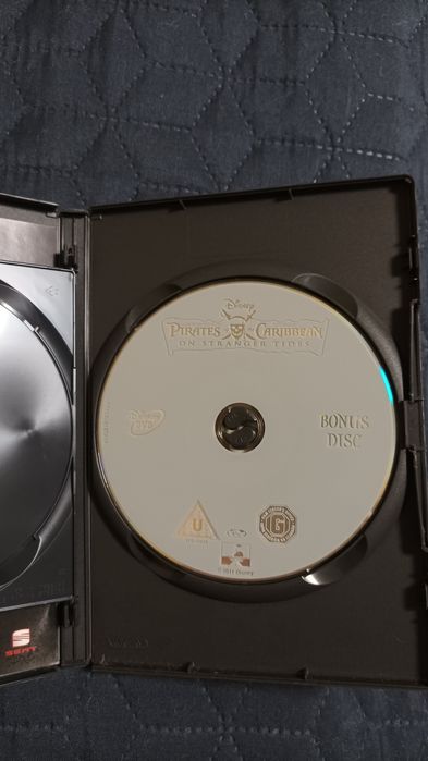 DVD фільм Пірати Карибського моря: на дивних берегах [eng]