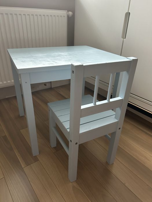 Drewniany stolik dziecięcy Ikea+ krzesełko