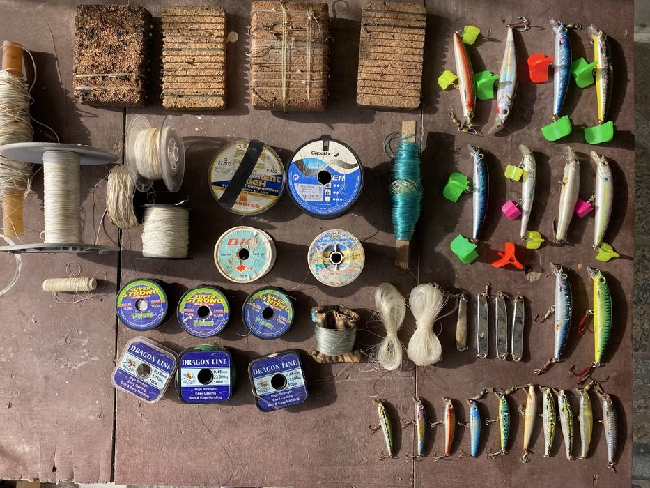 Lote material de pesca
