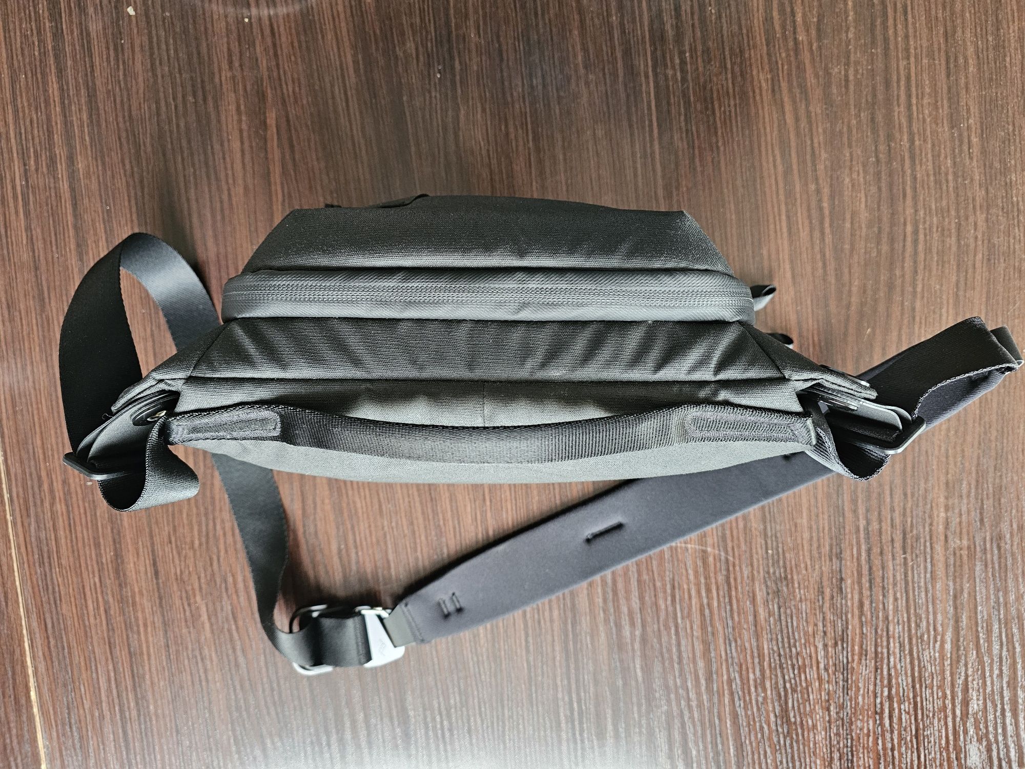 Peak Design Sling bag 3l