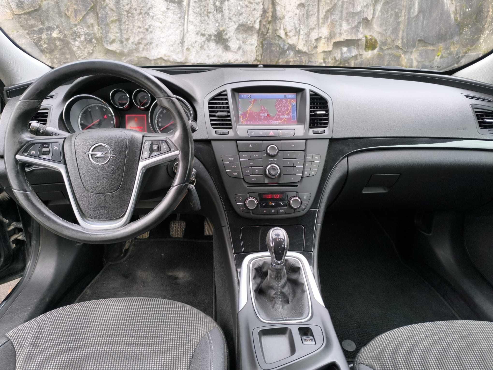 Opel Insignia 1.6 TURBO 180CV
