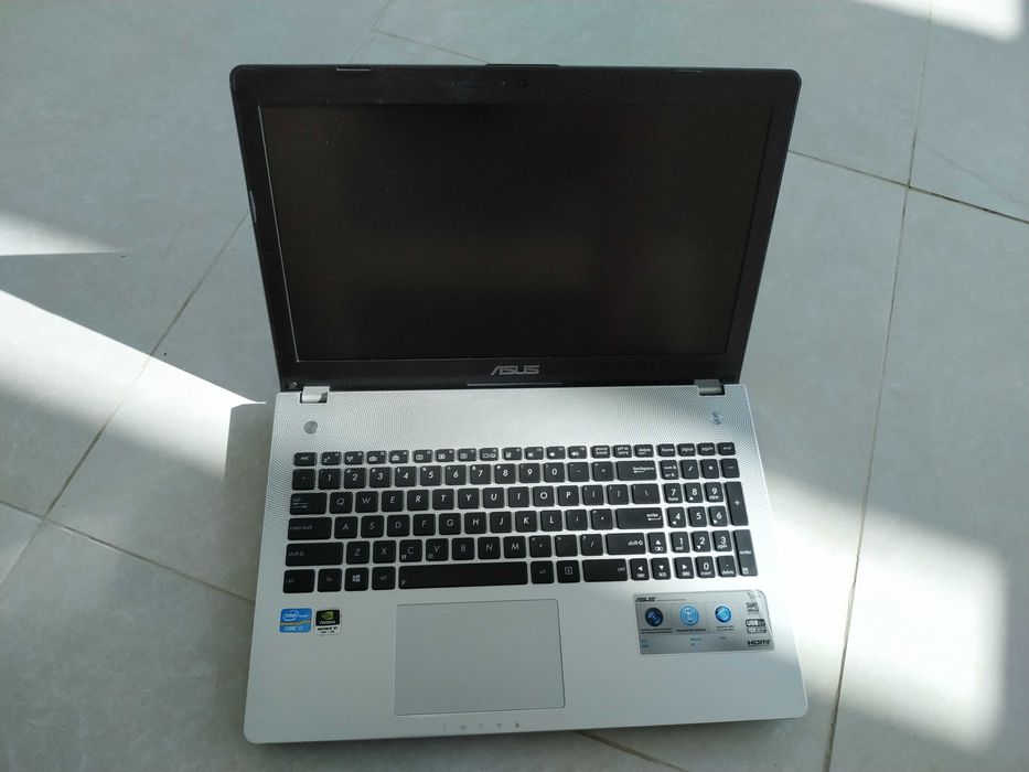 Ноутбук Asus N56VZ i7 .  В подарок рюкзак + Jabra слухавки.