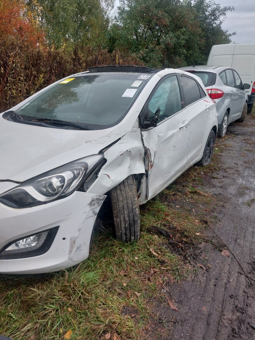 Hyundai i30 1.6 crdi