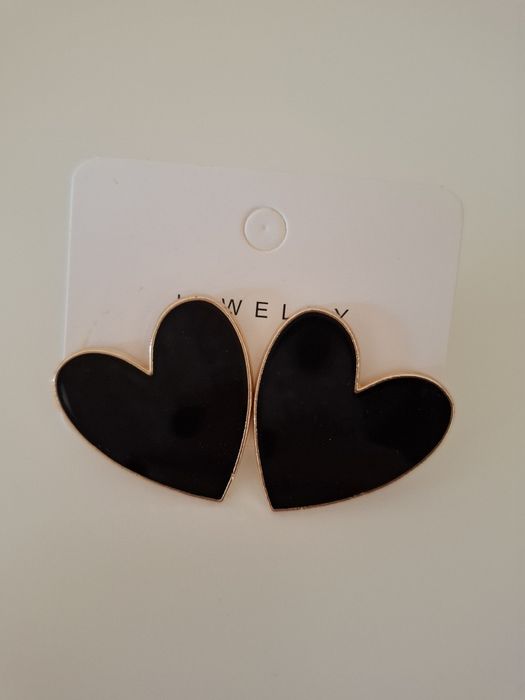 Vendo vários brincos. Novos. Nunca usados.