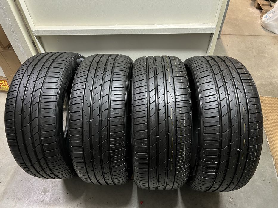 235/50R19 99V Літні шини Hankook Ventus S1 Evo 2 SUV K117A