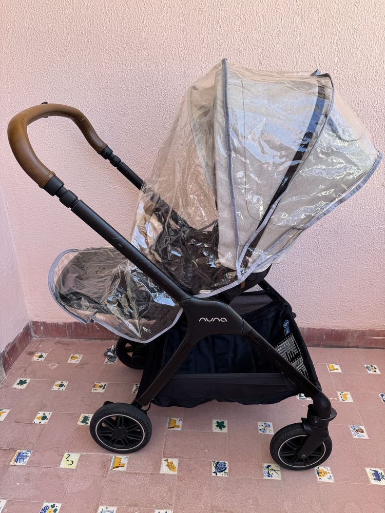 Carrinho bebe Nuna Triv