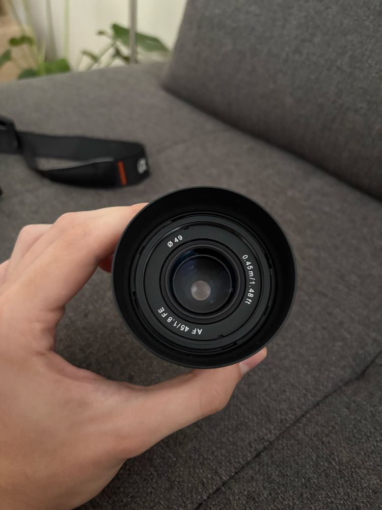Câmara Sony A6000 + Lente Samyang 45mm f/1.8