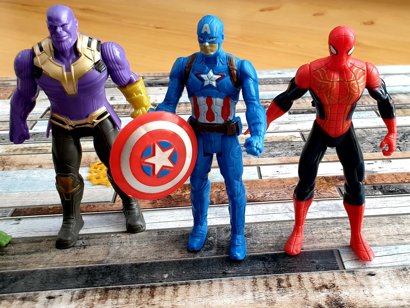 Hit zestaw 5 sztuk figurek superbohaterów Avengers