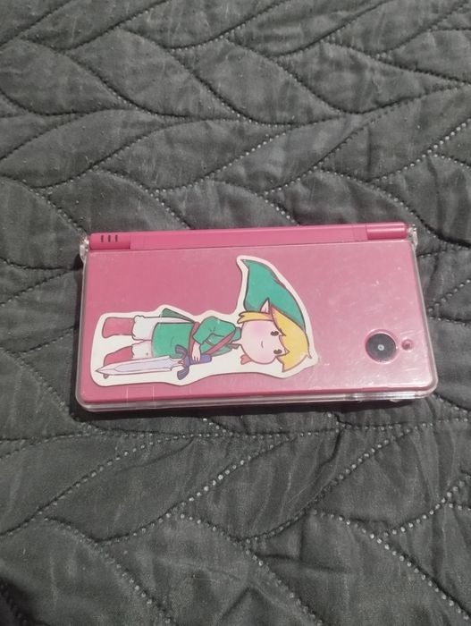 Nintendo DSi edição Rosa
