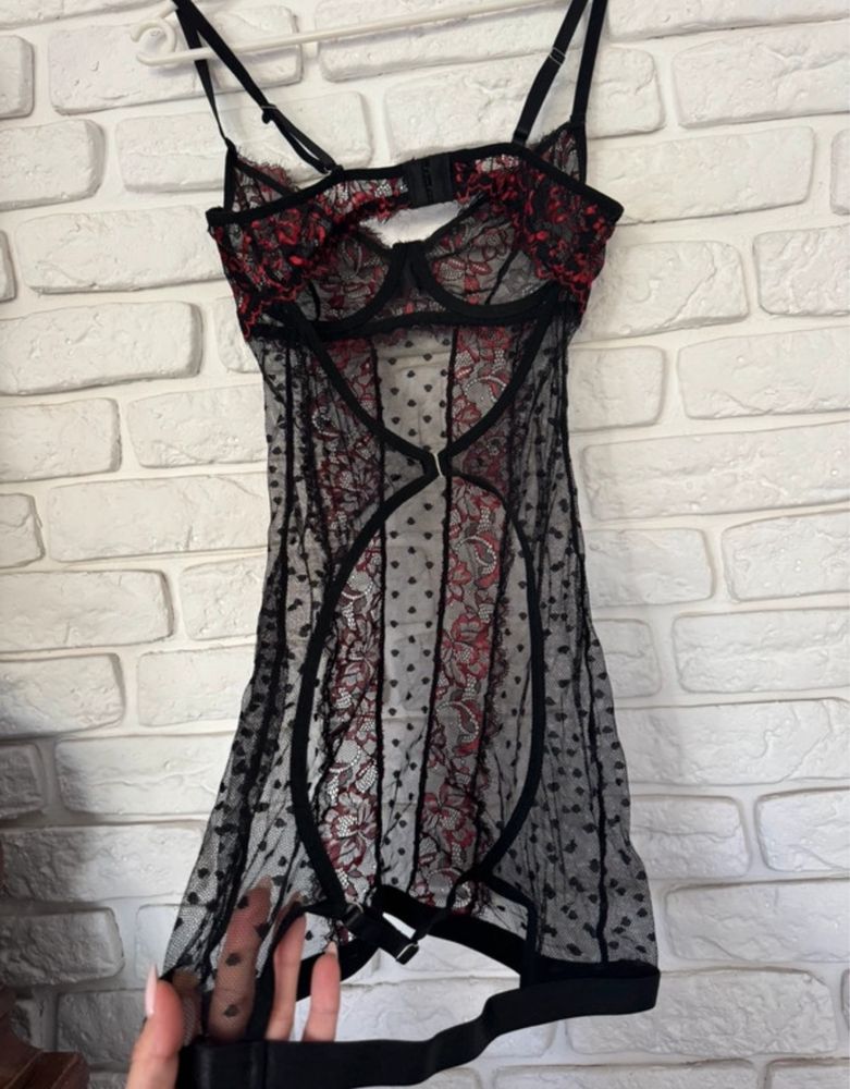 Sexy komplet S jalka pizama otwarty tyl body nowe