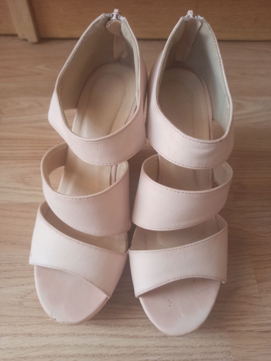 Komplet torebka+buty r.40