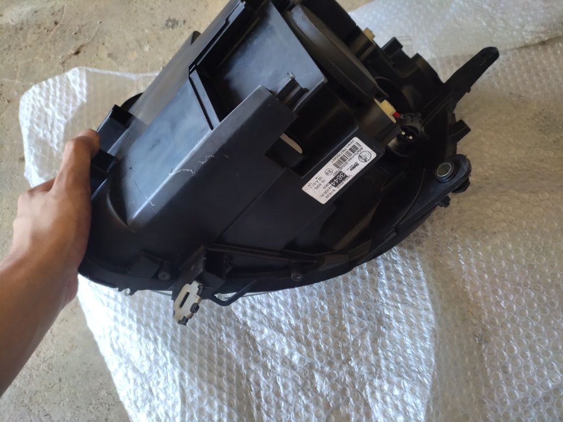 Farol Esquerdo Alfa Romeo Mito