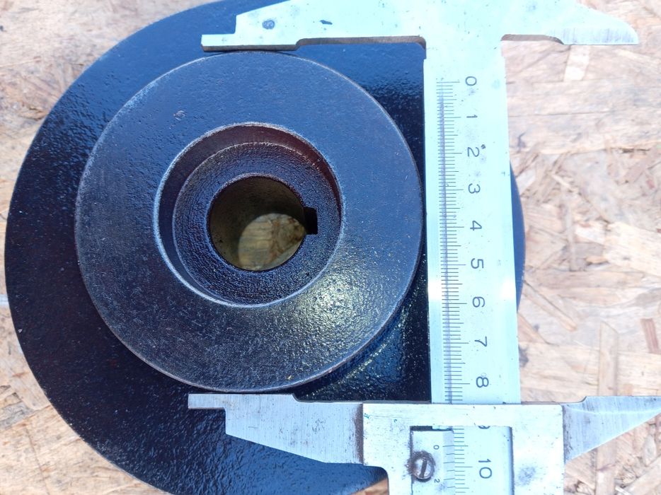 Шків діаметр 170-95 мм.