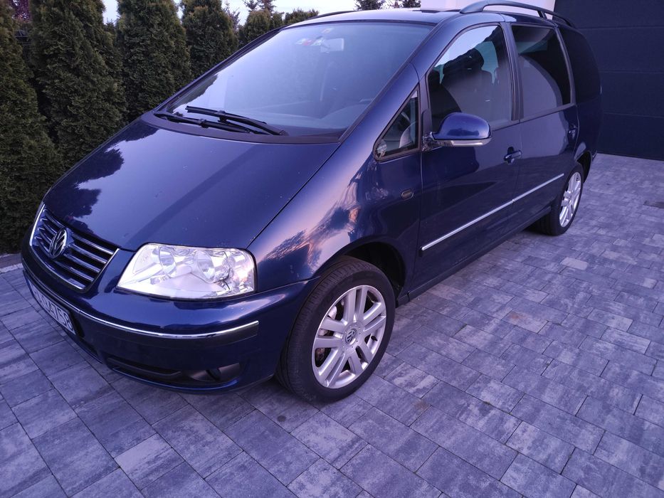 VW - Sharan 1.9 TDI - 115 , 7-mio osobowy , 4motion 4x4 .