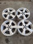 Komplet felg Volkswagen R 16 rozstaw 5x112 ET 48 J 7