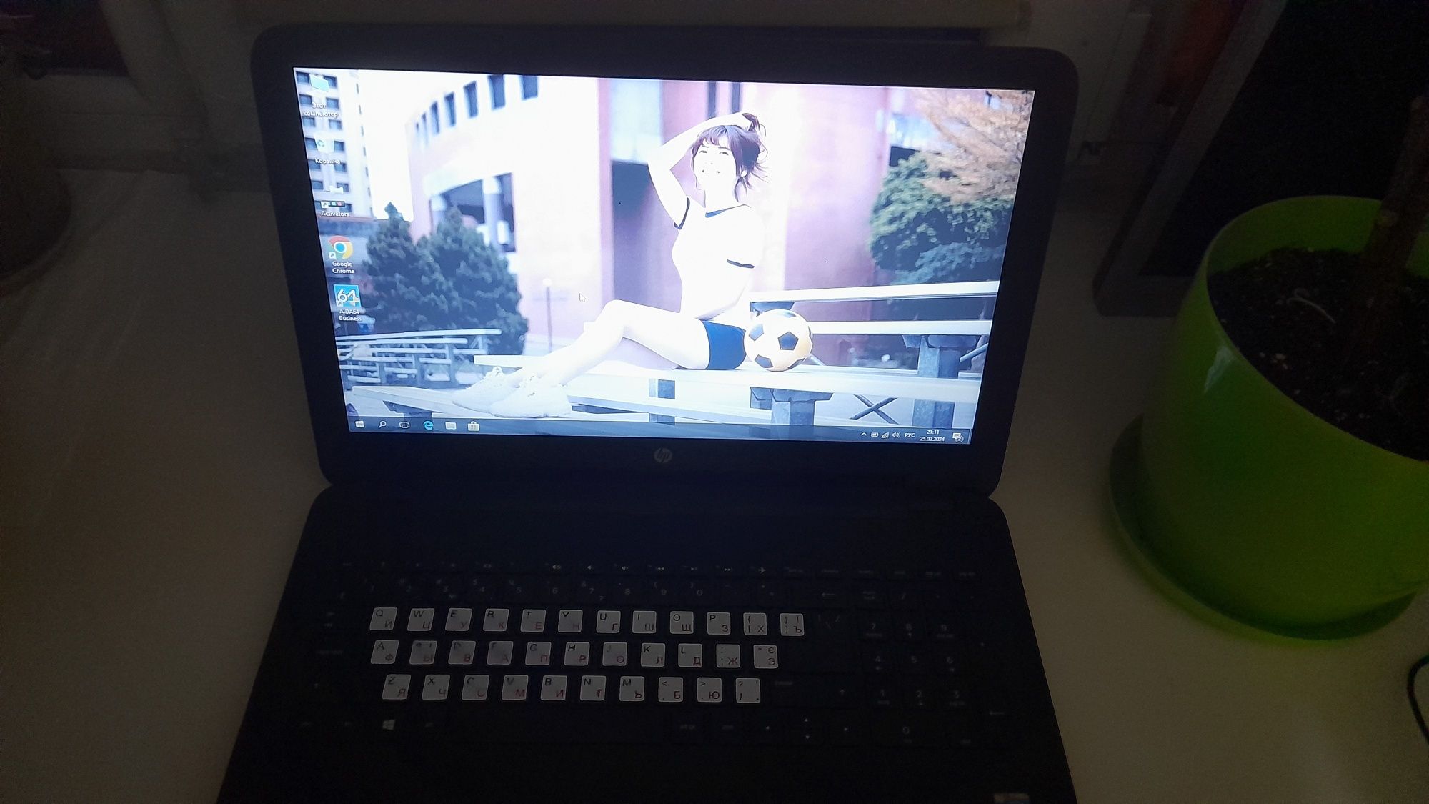 ноутбук HP 250 G4 (робочий, батарея 2 години)