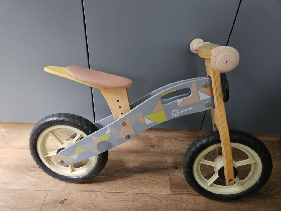 Rowerek biegowy drewniany Casper Lionelo