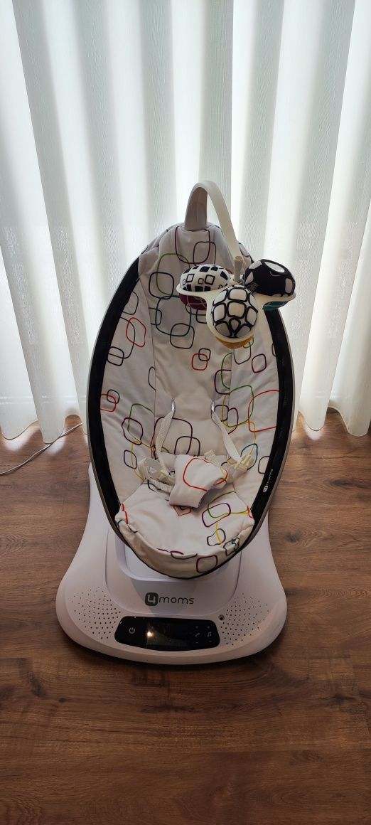 4 Moms Mamaroo Espreguiçadeira