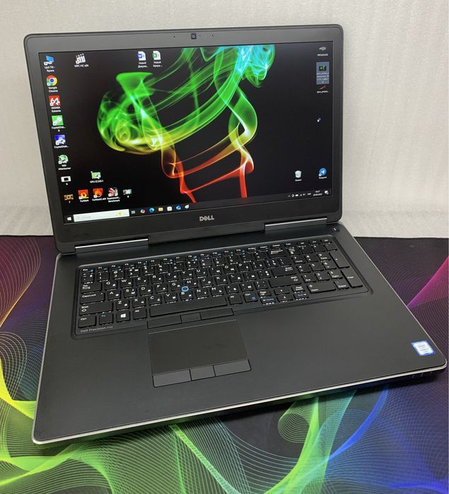 Dell precision 7710|17,3FHD|i7-6820HQ|16Gb|256Gb|Nvidia M4000M/4Gb