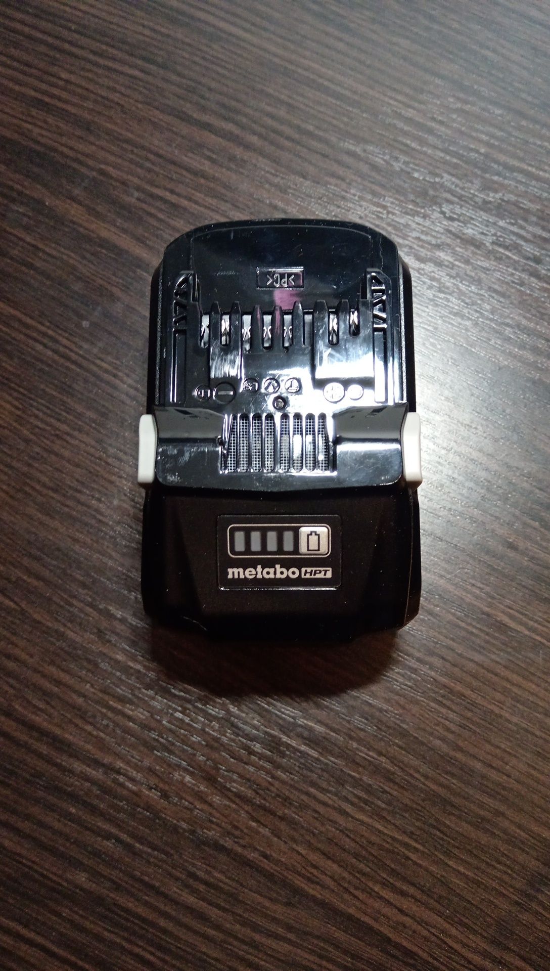 Аккумулятор  metabo hpt, hikoki, Hitachi 8ah 18/36в,multivolt