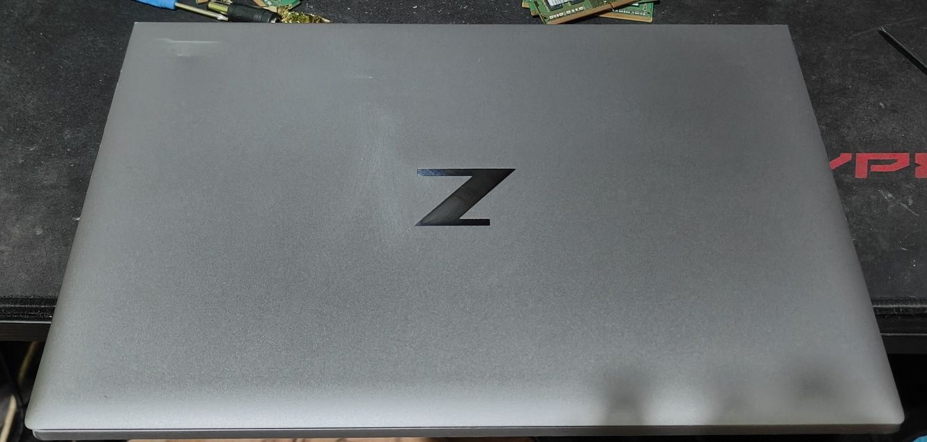 Portátil HP ZBook Firefly 14" G8 i5 11th 16GB RAM 512GB NVME