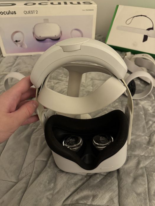 Sprzedam meta oculus quest 2 128 gb