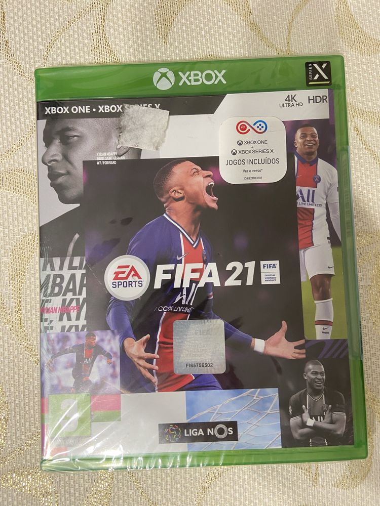 FIFA 21 - XBOX - Selado