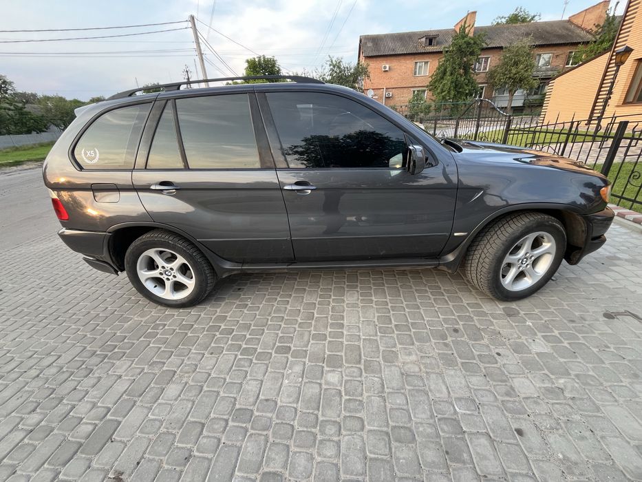 Продам БМВ Х5 е53