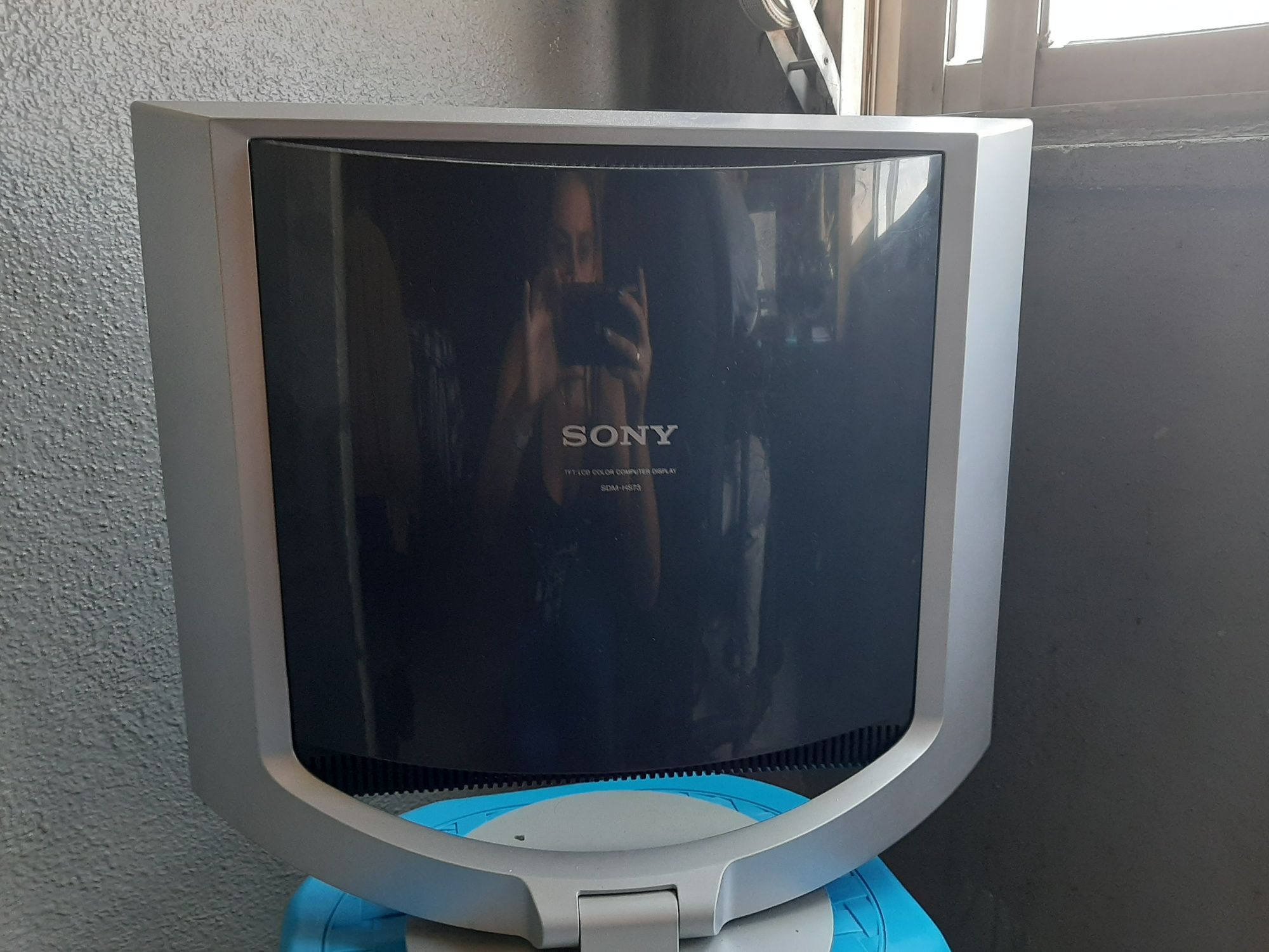 Monitor sony a funcionar