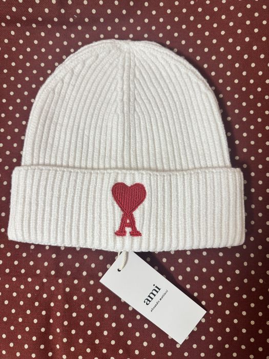 Жіноча шапка Ami
