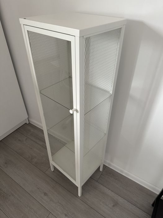 Witrynka baggebo IKEA biala