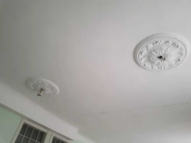 Нежитлове приміщення, 114,7 кв. м, вул. Героїв України, 13