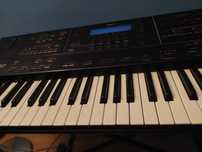 Sprzedam syntezator Roland g600