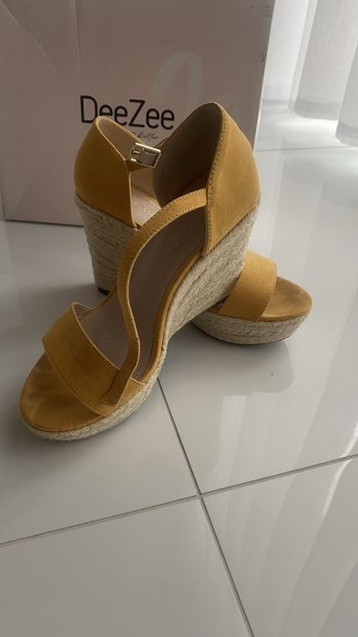 Buty sandaly Dee Zee na platformie
