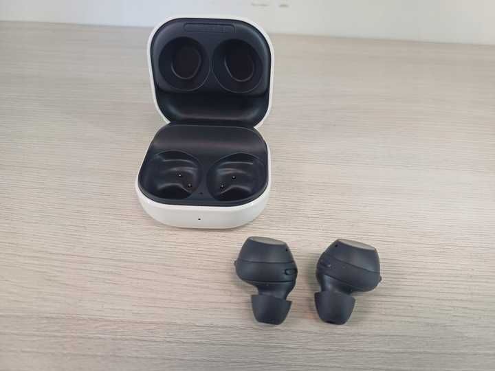 Słuchawki Samsung Galaxy Buds FE SM-R400 Grafitowy