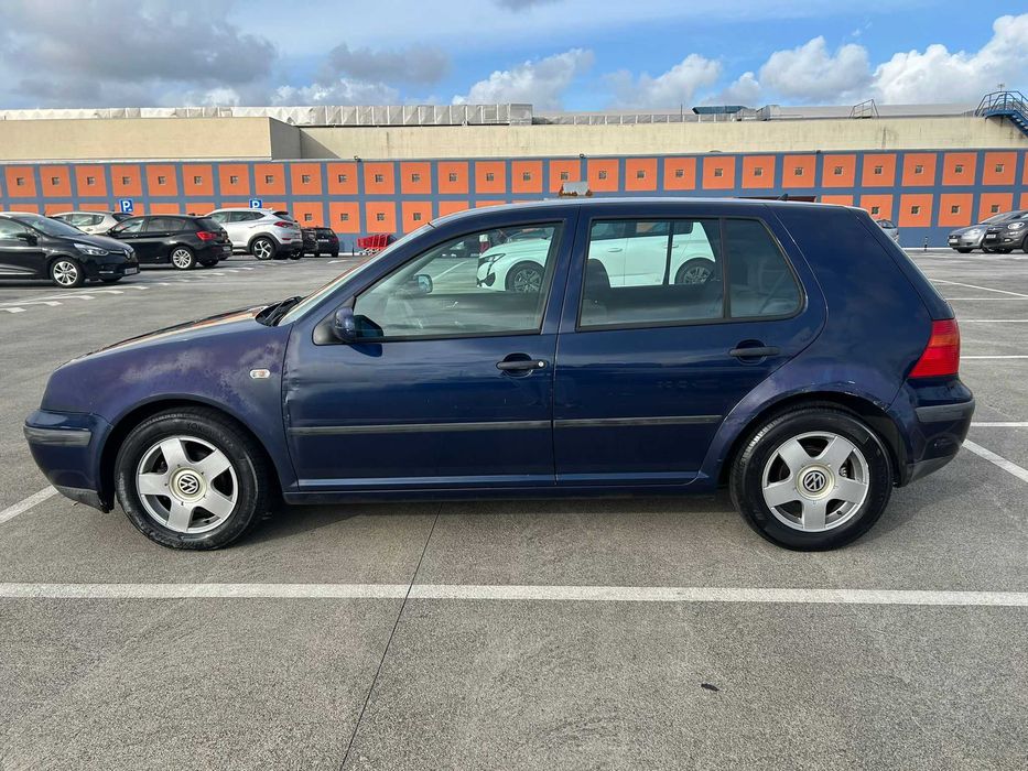 VW Golf IV – 1.4 Gasolina – 173 mil km – Bom Estado