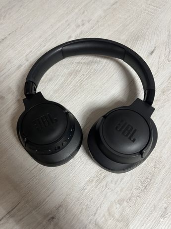 Słuchawki JBL Tune 750BTNC