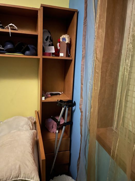 Cama de solteiro com gaveta elevatoria tornando cama de casal
