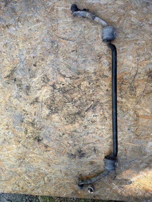 Stabilizator przedni przód gruby m pakiet e36 z3 R6 2.8