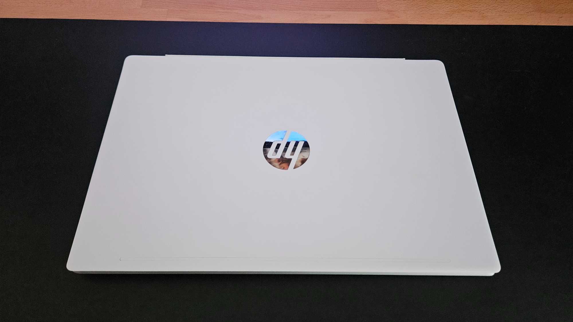 Laptop HP Pavilion 14 i7/16GB/1TB/Win11 MX250 Podśw. klawiatura Biały