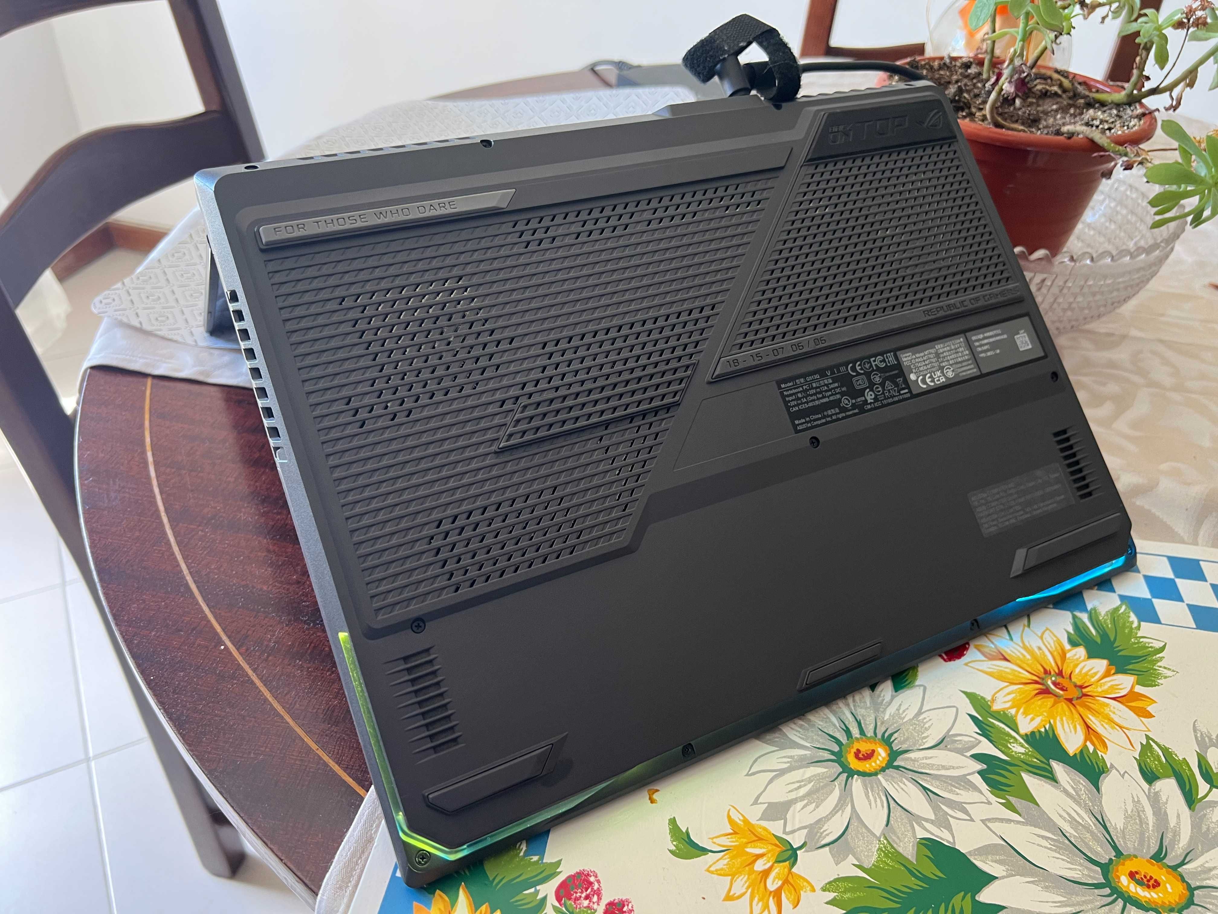 Asus ROG STRIX G15, Ryzen 9 5900HX, RTX 3070, 32Gb RAM