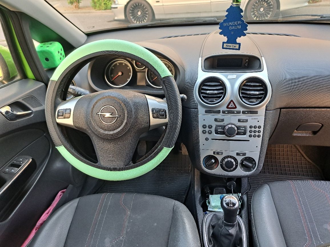 Opel Corsa D 1.3