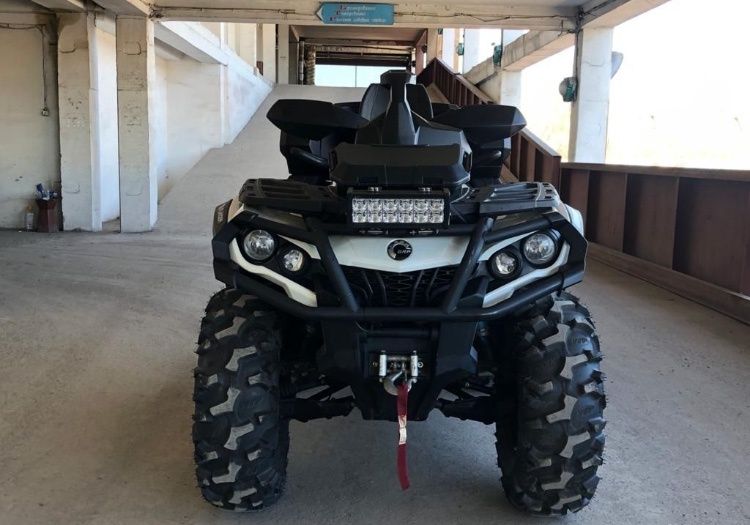 Квадроцикл BRP Can-Am Outlander Max