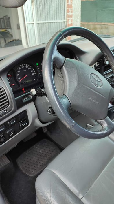 Toyota Land Cruiser HDJ100 4.2