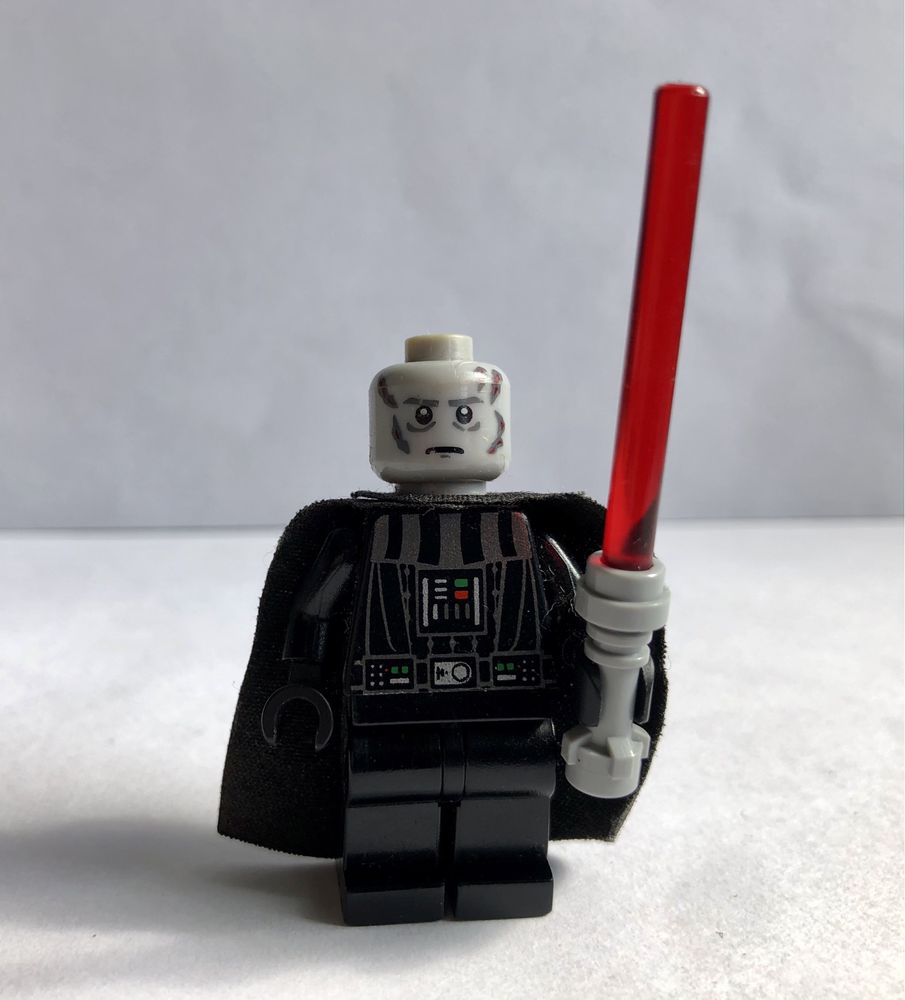 Lego star wars minifigurka darth vader