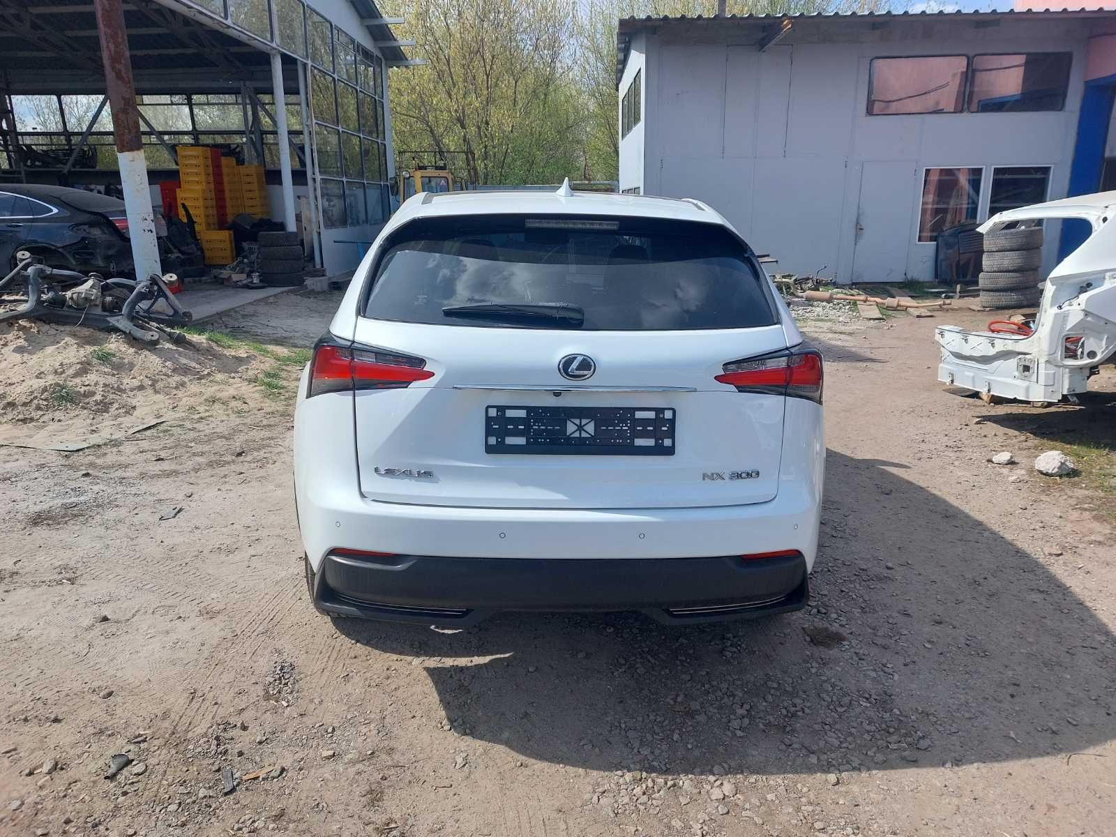 Lexus NX300h гибрид (HEV) Кузов Крыша Панорама Мотор 2,5 АКПП Разборка