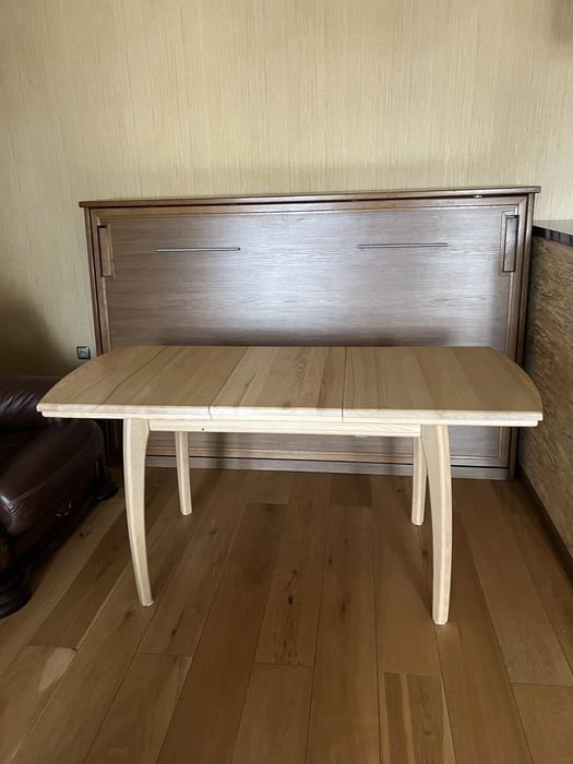 Продам стіл з ясену