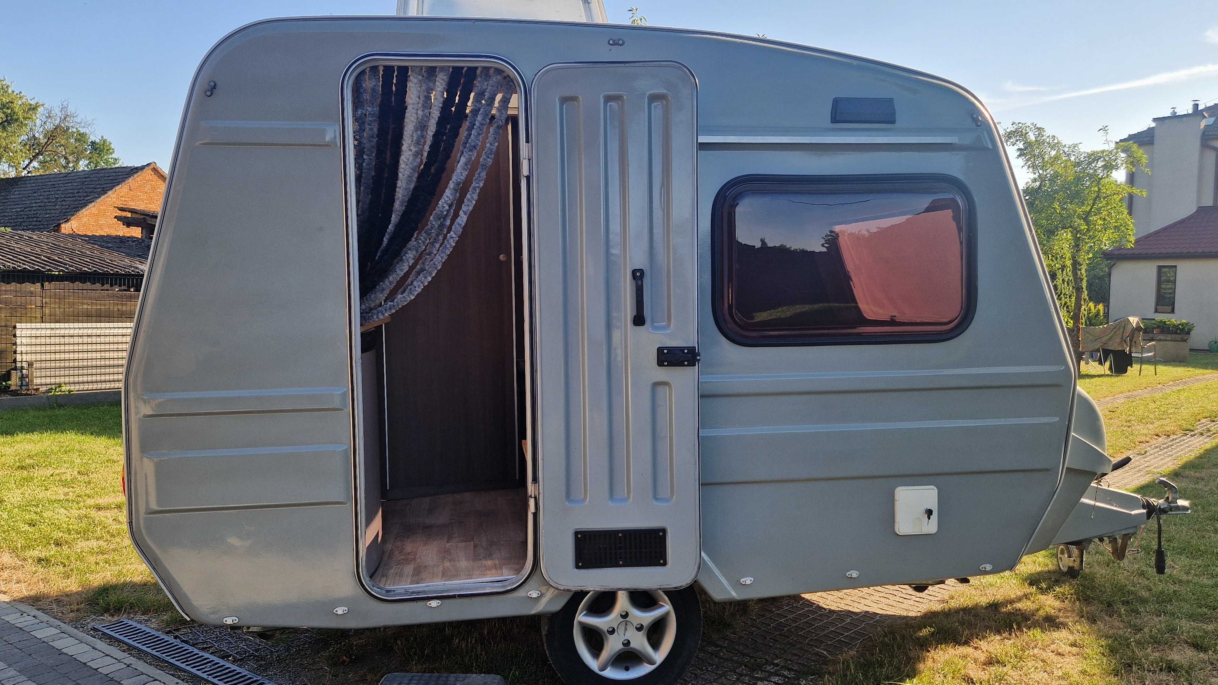 Lekka Przyczepa Campingowa/Kempingowa Niewiadów N126